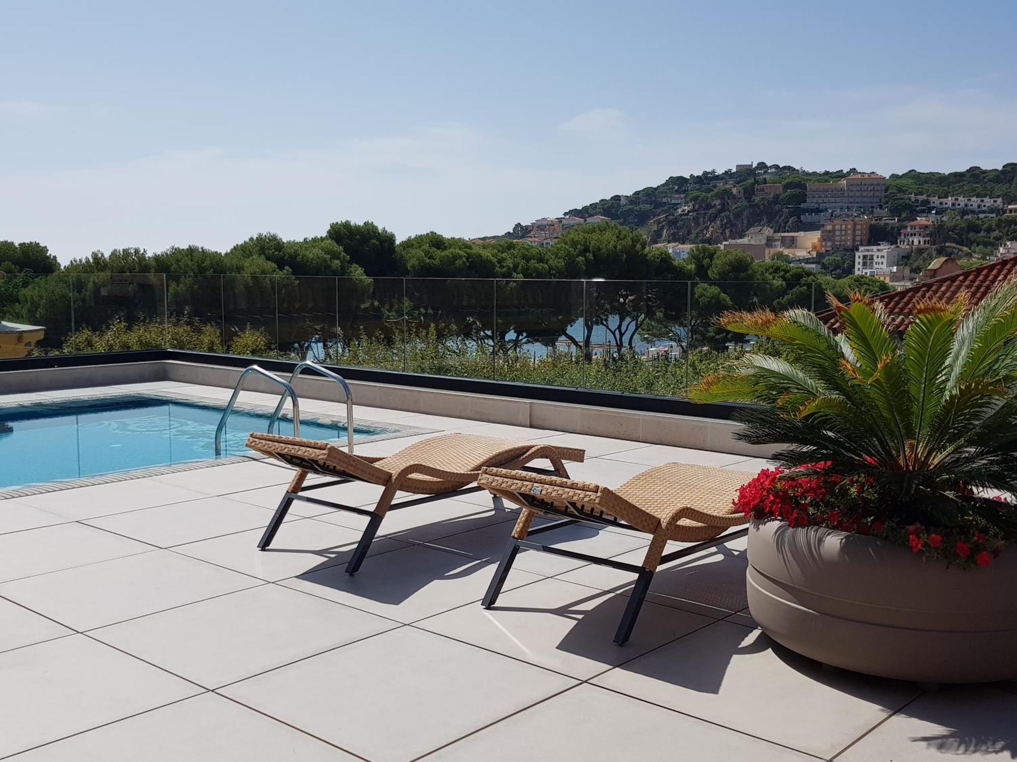 Boutique Hotel Elke Spa Superior سان فيليو ذي غيشولس المظهر الخارجي الصورة